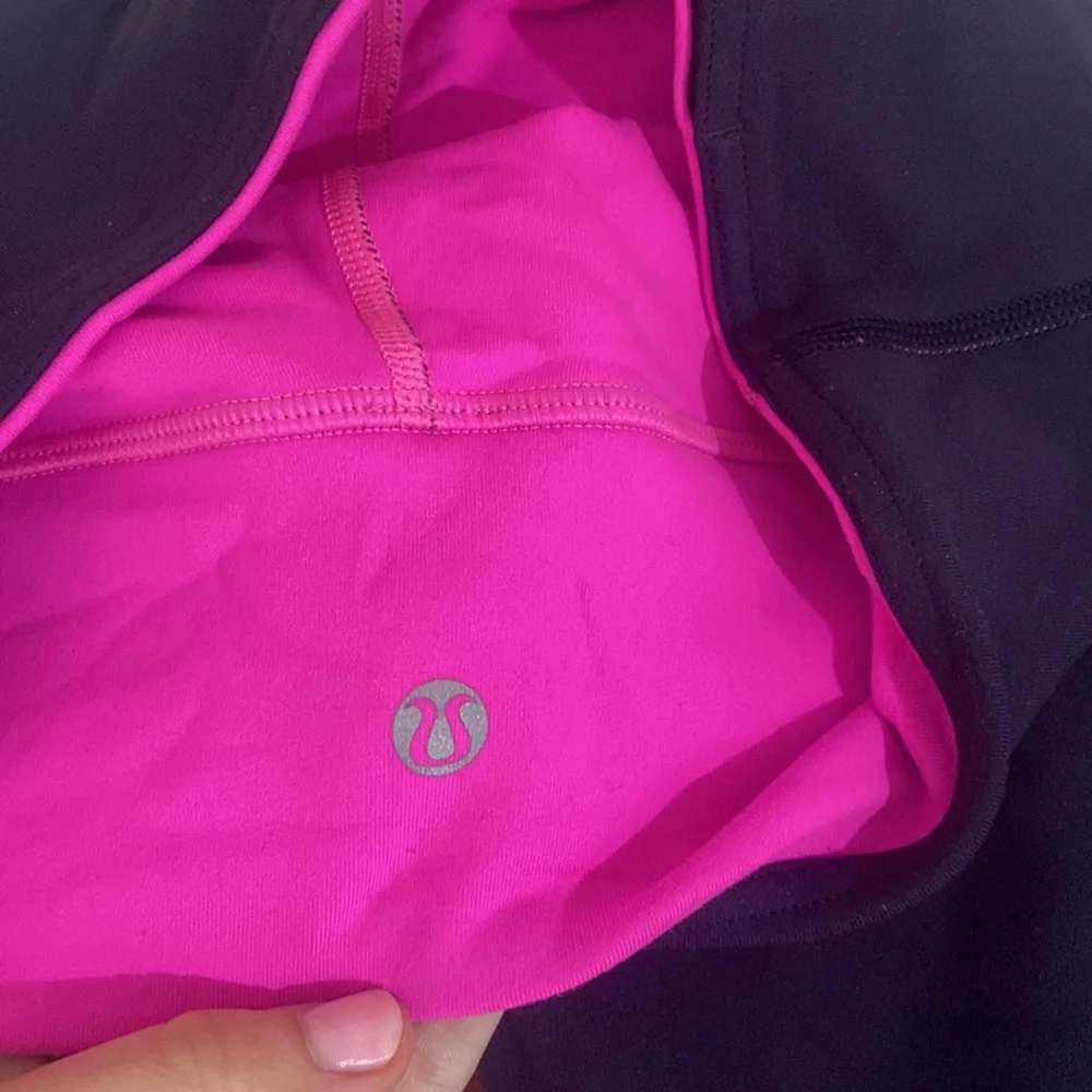 reversible Lululemon capri leggings - Picture 4 of 5